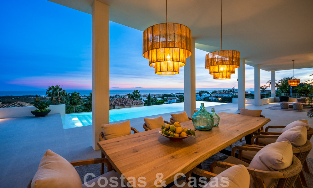 Exclusive designer villa with panoramic sea views for sale in the a five-star golf resort in Marbella - Benahavis 48827