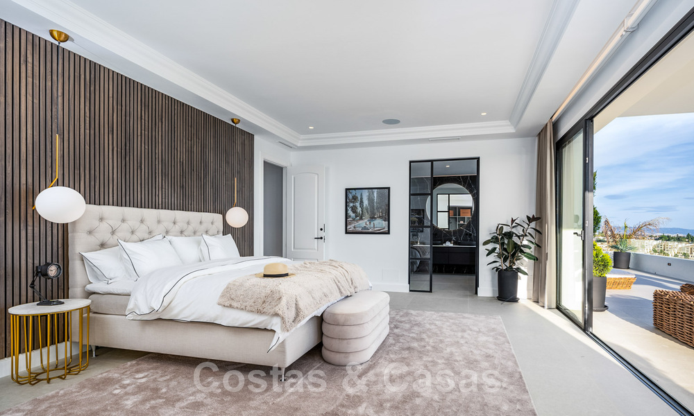 Exclusive designer villa with panoramic sea views for sale in the a five-star golf resort in Marbella - Benahavis 48895