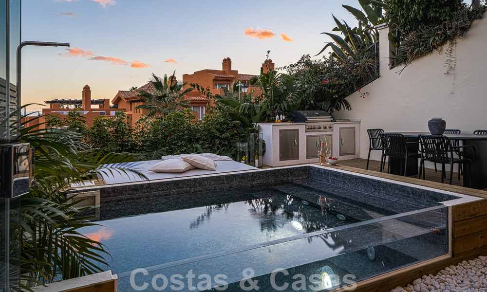 2 exclusive apartments for sale with spacious terrace, private pool and views of La concha mountain in Nueva Andalucia, Marbella 50125