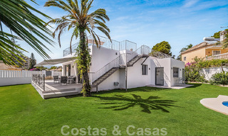 Move-in ready! One level villa for sale with 4 bedrooms, 400m from the beach, New Golden Mile, Marbella - Estepona 50014 