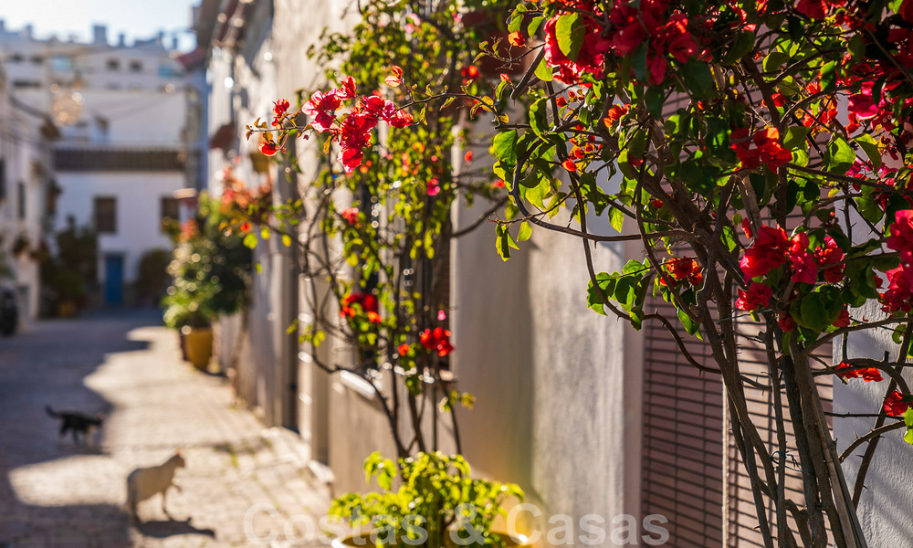 Superb townhouse for sale within walking distance of all amenities in the picturesque old town of Estepona 49878