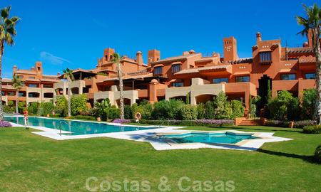 Luxury beachside Apartments in Alhambra style for sale, Marbella - Estepona 25990