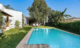 Attractive, distinctive Ibiza-style villa for sale with large separate guest house located in West Marbella 49970 