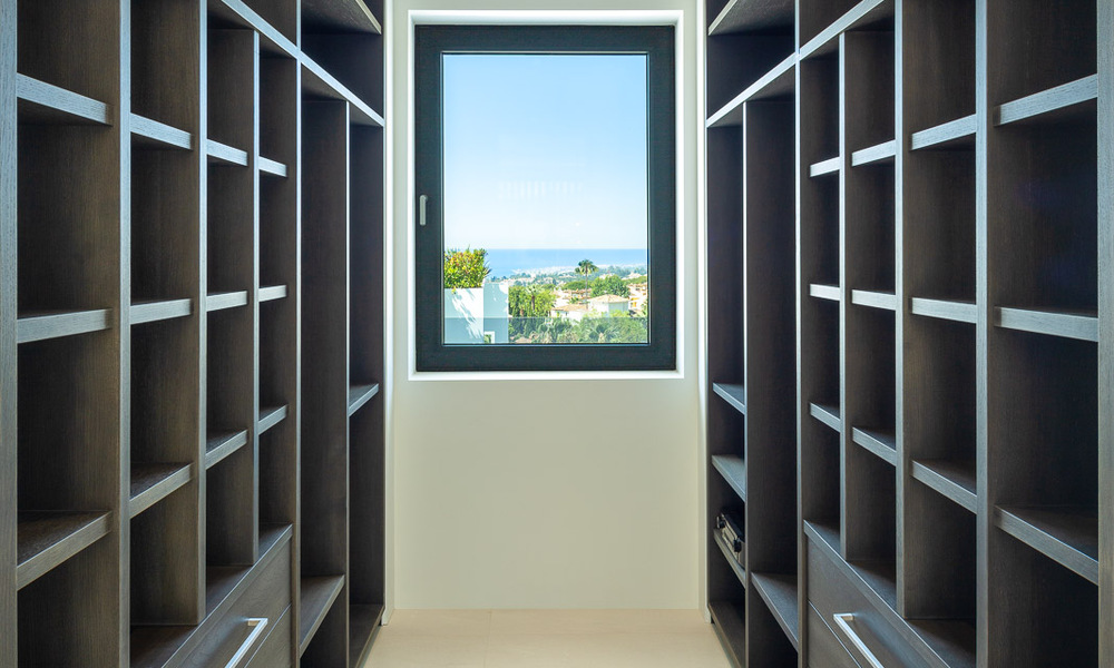 Contemporary, detached luxury villa for sale with panoramic mountain and sea views, heart of Marbella's Golden Mile 49881