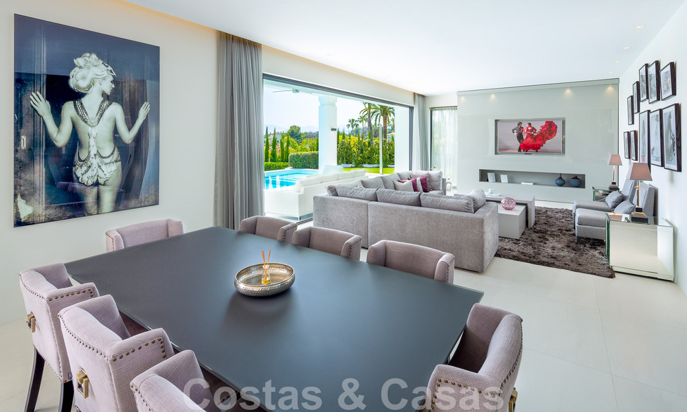 Contemporary, detached luxury villa for sale with panoramic mountain and sea views, heart of Marbella's Golden Mile 49890