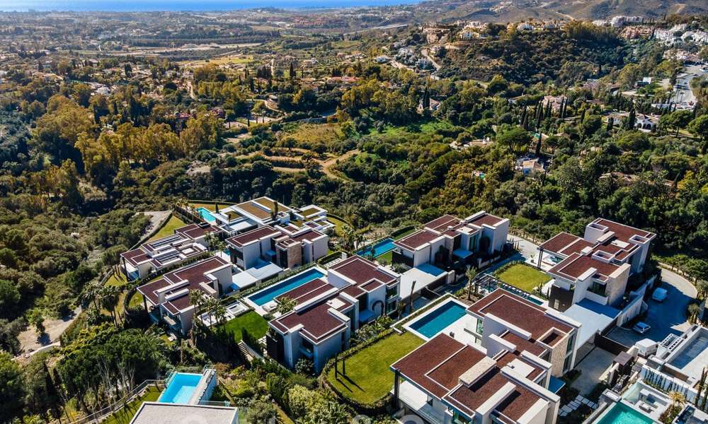 Move-in ready, architectural designer villa for sale with open sea views in a prestigious gated residential area in the hills of La Quinta in Benahavis - Marbella 49247