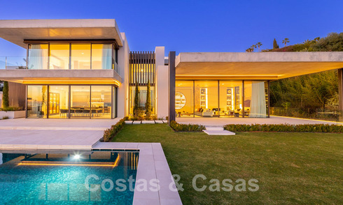 Move-in ready, architectural designer villa for sale with open sea views in a prestigious gated residential area in the hills of La Quinta in Benahavis - Marbella 49249