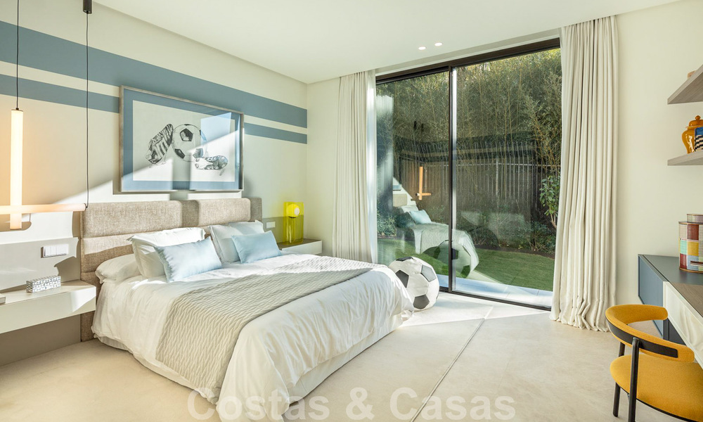 Move-in ready, architectural designer villa for sale with open sea views in a prestigious gated residential area in the hills of La Quinta in Benahavis - Marbella 49272