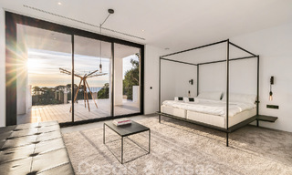 Mediterranean luxury villa for sale with a contemporary feel and stunning sea views in the exclusive La Zagaleta Golf resort, Benahavis - Marbella 49347 