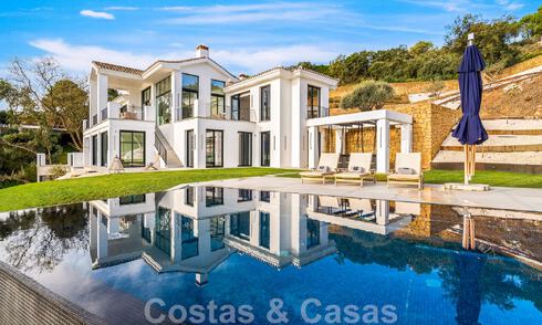 Mediterranean luxury villa for sale with a contemporary feel and stunning sea views in the exclusive La Zagaleta Golf resort, Benahavis - Marbella 49357