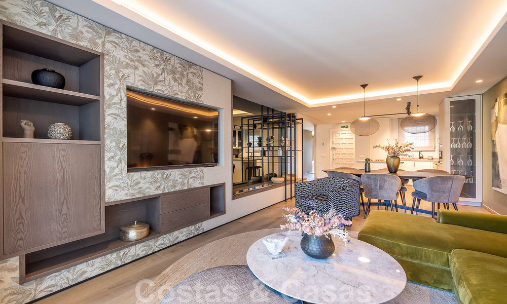 Sophisticated apartment for sale a few steps from the beach, located in Puente Romano on the Golden Mile in Marbella 49763