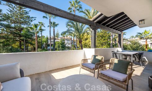 Sophisticated apartment for sale a few steps from the beach, located in Puente Romano on the Golden Mile in Marbella 49783