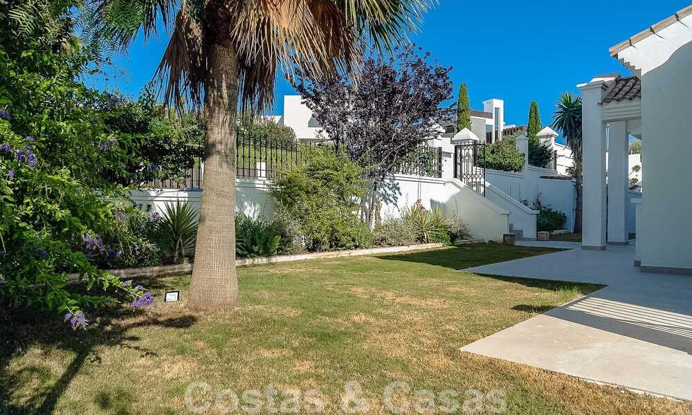 Spacious Mediterranean villa for sale located in a privileged urbanisation of Nueva Andalucia, Marbella 50553