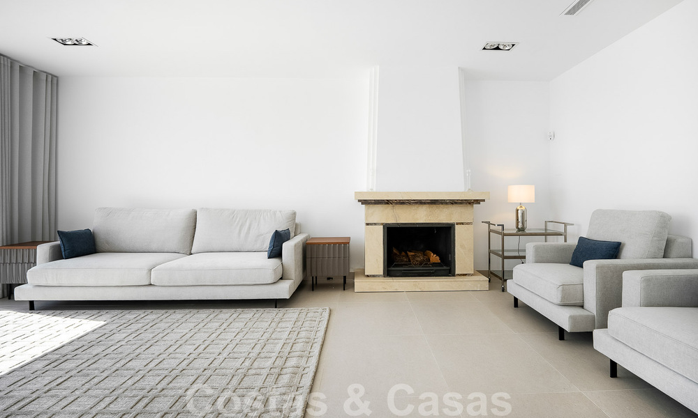 Spacious Mediterranean villa for sale located in a privileged urbanisation of Nueva Andalucia, Marbella 50566