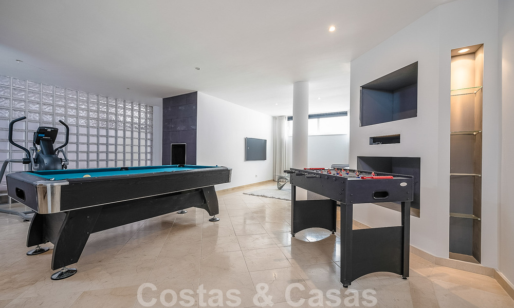 Spacious Mediterranean villa for sale located in a privileged urbanisation of Nueva Andalucia, Marbella 50595
