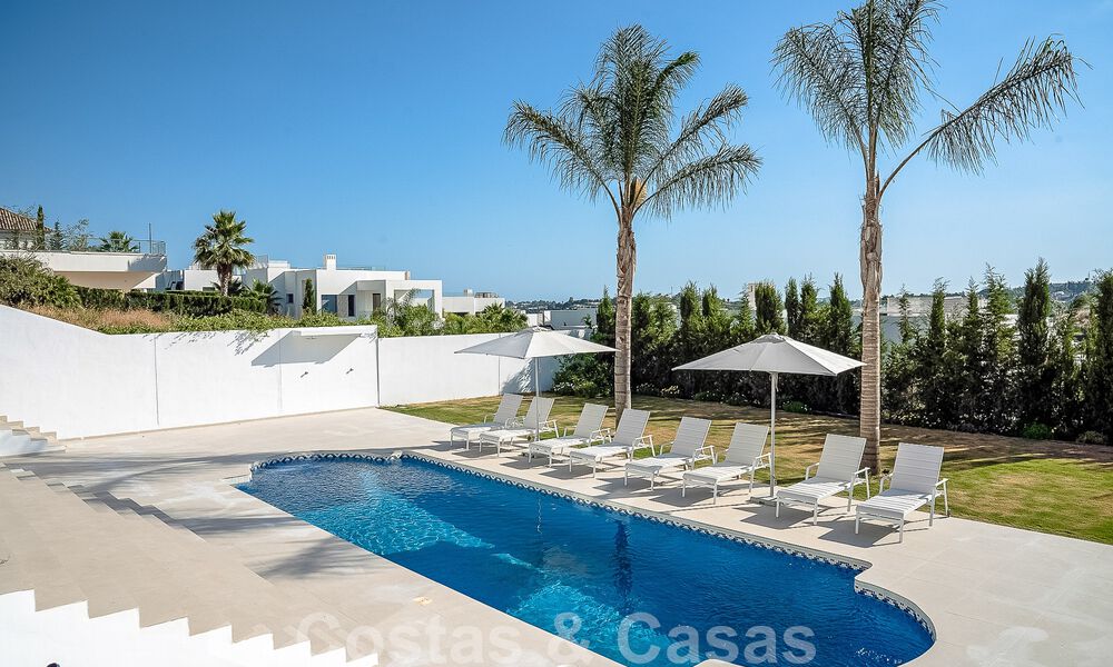 Spacious Mediterranean villa for sale located in a privileged urbanisation of Nueva Andalucia, Marbella 50600