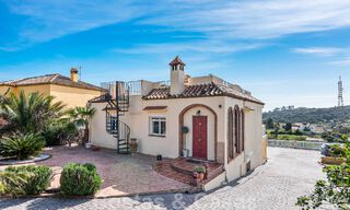 Spanish country villa for sale on extensive plot located in quiet area a short distance from Estepona centre 50926 