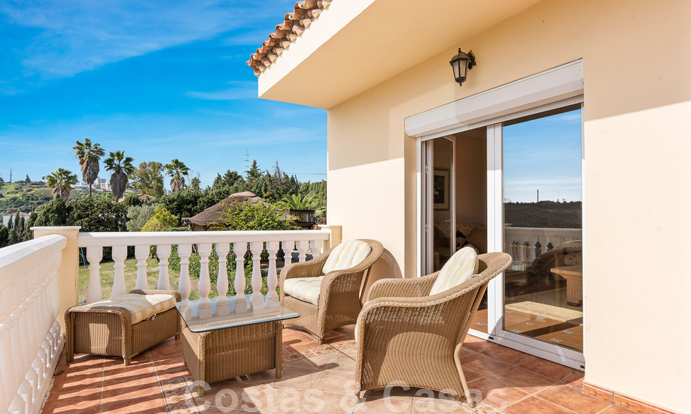 Spanish country villa for sale on extensive plot located in quiet area a short distance from Estepona centre 50936