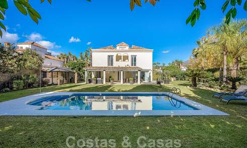 Mediterranean luxury villa for sale with 5 bedrooms in prestigious golf surroundings in Nueva Andalucia's valley, Marbella 50866
