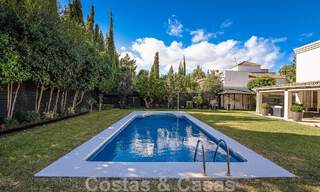 Mediterranean luxury villa for sale with 5 bedrooms in prestigious golf surroundings in Nueva Andalucia's valley, Marbella 50867 