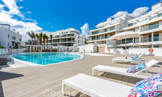 Move-in ready, spacious penthouse for sale with private pool and panoramic golf and sea views, adjacent to a golf club in Mijas, Costa del Sol 50480 