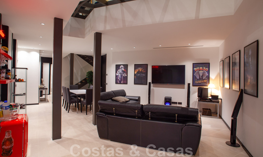 Sophisticated modern-style designer villa for sale in a gated community in Nueva Andalucia's golf valley, Marbella 50644