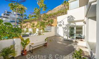 Spacious apartment for sale with spacious terraces and undisturbed sea views in Benahavis - Marbella 50698 