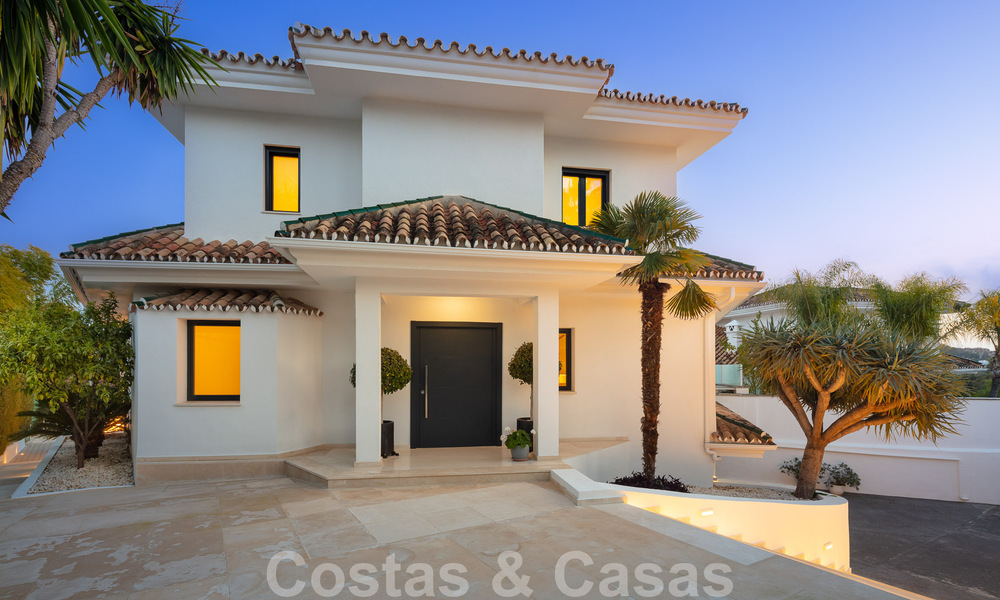 Spanish luxury villa for sale with contemporary Mediterranean architecture located in the heart of Nueva Andalucia's golf valley in Marbella 51203
