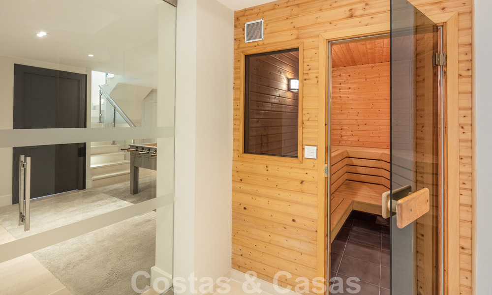 Spanish luxury villa for sale with contemporary Mediterranean architecture located in the heart of Nueva Andalucia's golf valley in Marbella 51233