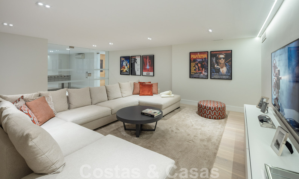 Spanish luxury villa for sale with contemporary Mediterranean architecture located in the heart of Nueva Andalucia's golf valley in Marbella 51236