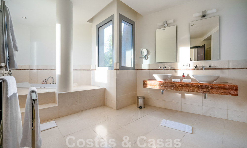 Spacious semi-detached house for sale with spectacular sea views, in Sierra Blanca on the Golden Mile of Marbella 51108