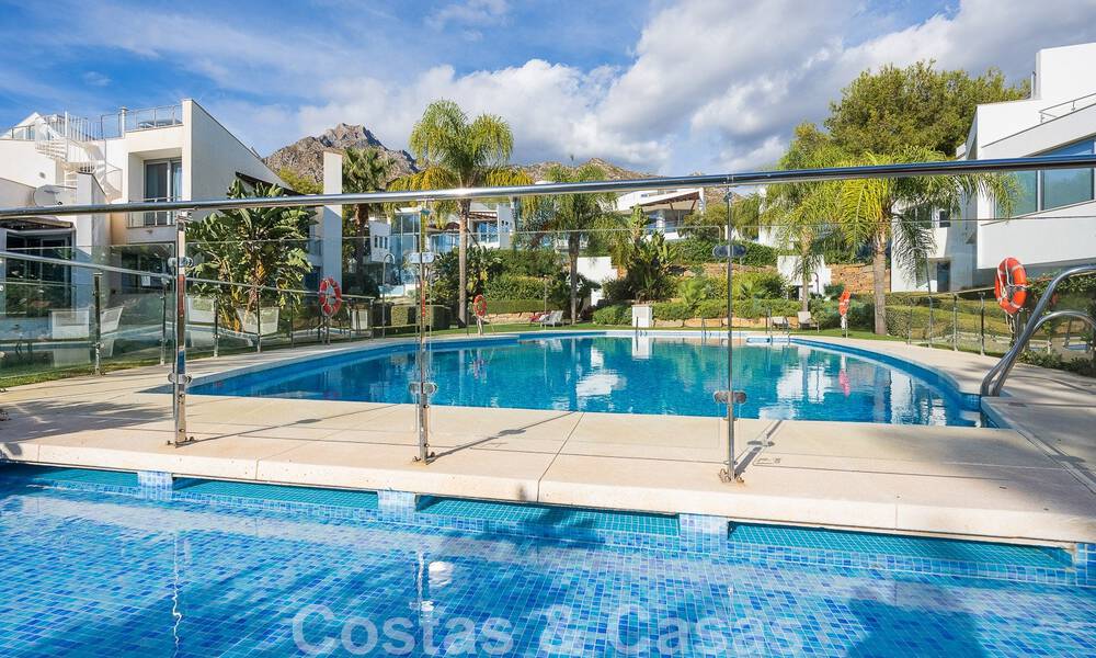 Spacious semi-detached house for sale with spectacular sea views, in Sierra Blanca on the Golden Mile of Marbella 51116