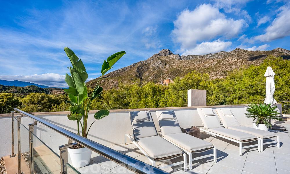 Spacious semi-detached house for sale with spectacular sea views, in Sierra Blanca on the Golden Mile of Marbella 51126