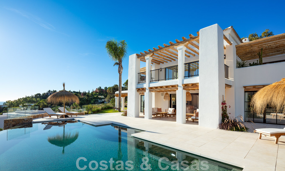 Sublime Mediterranean luxury villa with guest house and stunning sea views for sale in El Madroñal, Marbella - Benahavis 51550