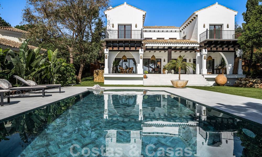 Luxurious Andalusian villa with partial sea views for sale, east of Marbella city 52393