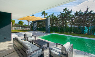 Move-in ready luxury villa for sale with fantastic sea views located in a golf resort near Estepona centre 52455 