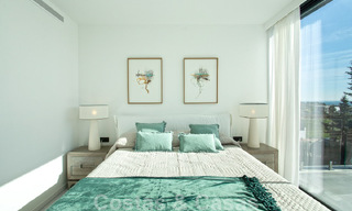 Move-in ready luxury villa for sale with fantastic sea views located in a golf resort near Estepona centre 52478 