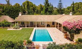 Spanish villa for sale with Mediterranean architecture and large garden located near San Pedro in Marbella - Benahavis 52493 