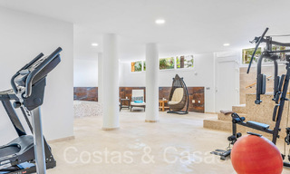 Spacious luxury villa for sale with extensive private garden east of Marbella centre 68907 
