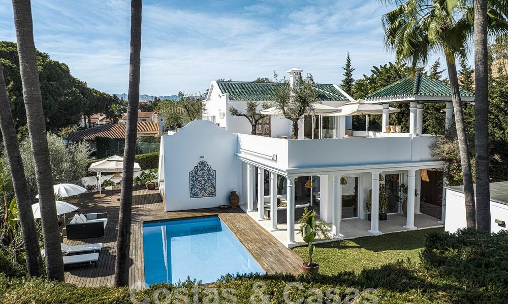 Luxury villa for sale in an Andalusian architectural style, east of Marbella centre, a stone's throw from the dunes and beach 52671