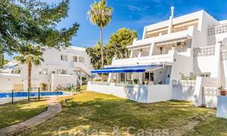 Fully refurbished apartment in gated complex within walking distance to Puerto Banus, Marbella 52674 