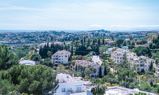 Fully refurbished contemporary penthouse for sale in gated community in La Quinta, Marbella - Benahavis 51646 