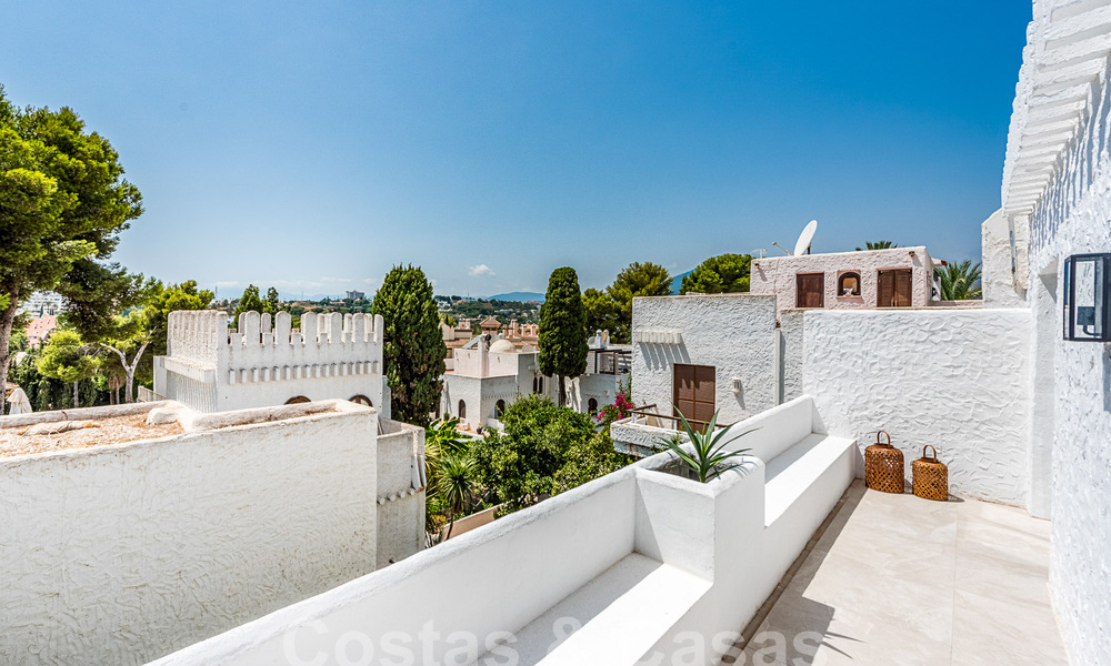 Renovated penthouse with large solarium for sale, walking distance to amenities and even Puerto Banus, Marbella 52868