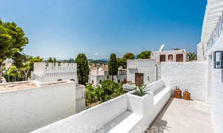 Renovated penthouse with large solarium for sale, walking distance to amenities and even Puerto Banus, Marbella 52868 