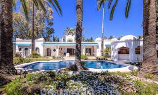 Andalusian villa for sale within walking distance of the beach on the New Golden Mile between Marbella and Estepona 53461 