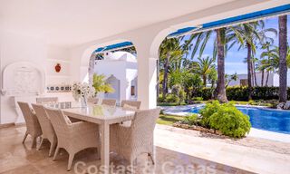 Andalusian villa for sale within walking distance of the beach on the New Golden Mile between Marbella and Estepona 53462 