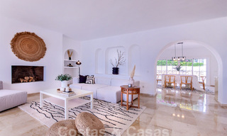 Andalusian villa for sale within walking distance of the beach on the New Golden Mile between Marbella and Estepona 53495 