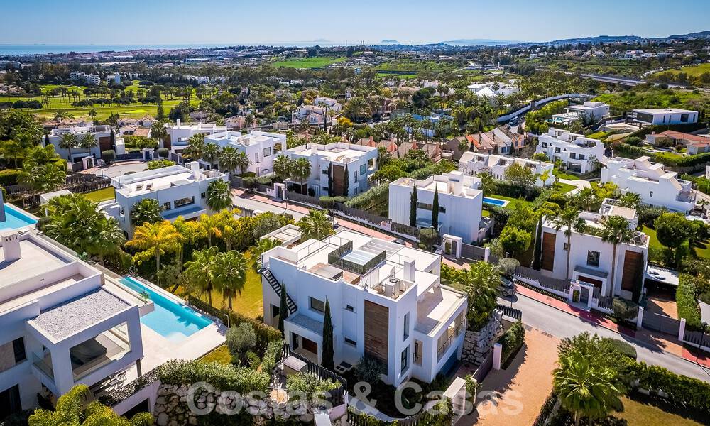 Modern luxury villa for sale in gated community of golf valley of Nueva Andalucia, Marbella 53519