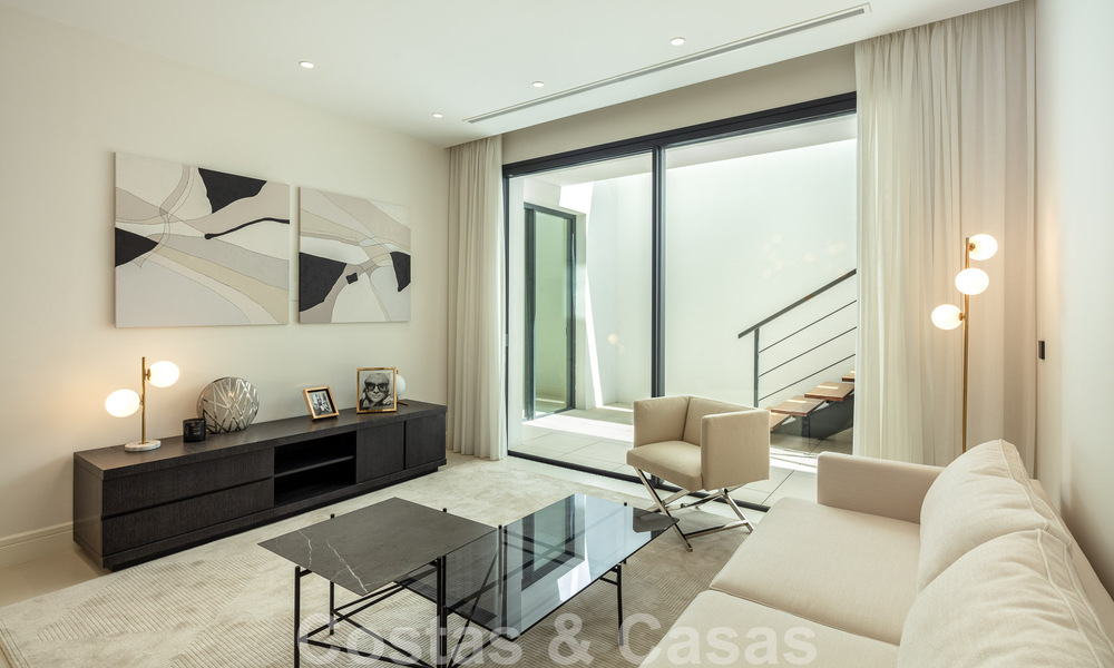 Move-in ready, modern luxury villa for sale, beachside Golden Mile, Marbella 51795