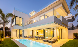 Move-in ready, modern luxury villa for sale, beachside Golden Mile, Marbella 51806 